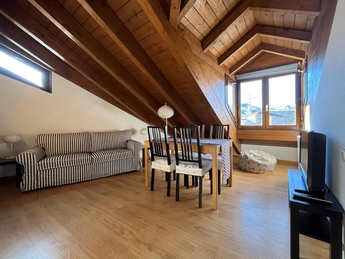 Casa Damian Del Baile Apartamentos Benasque Esterno foto