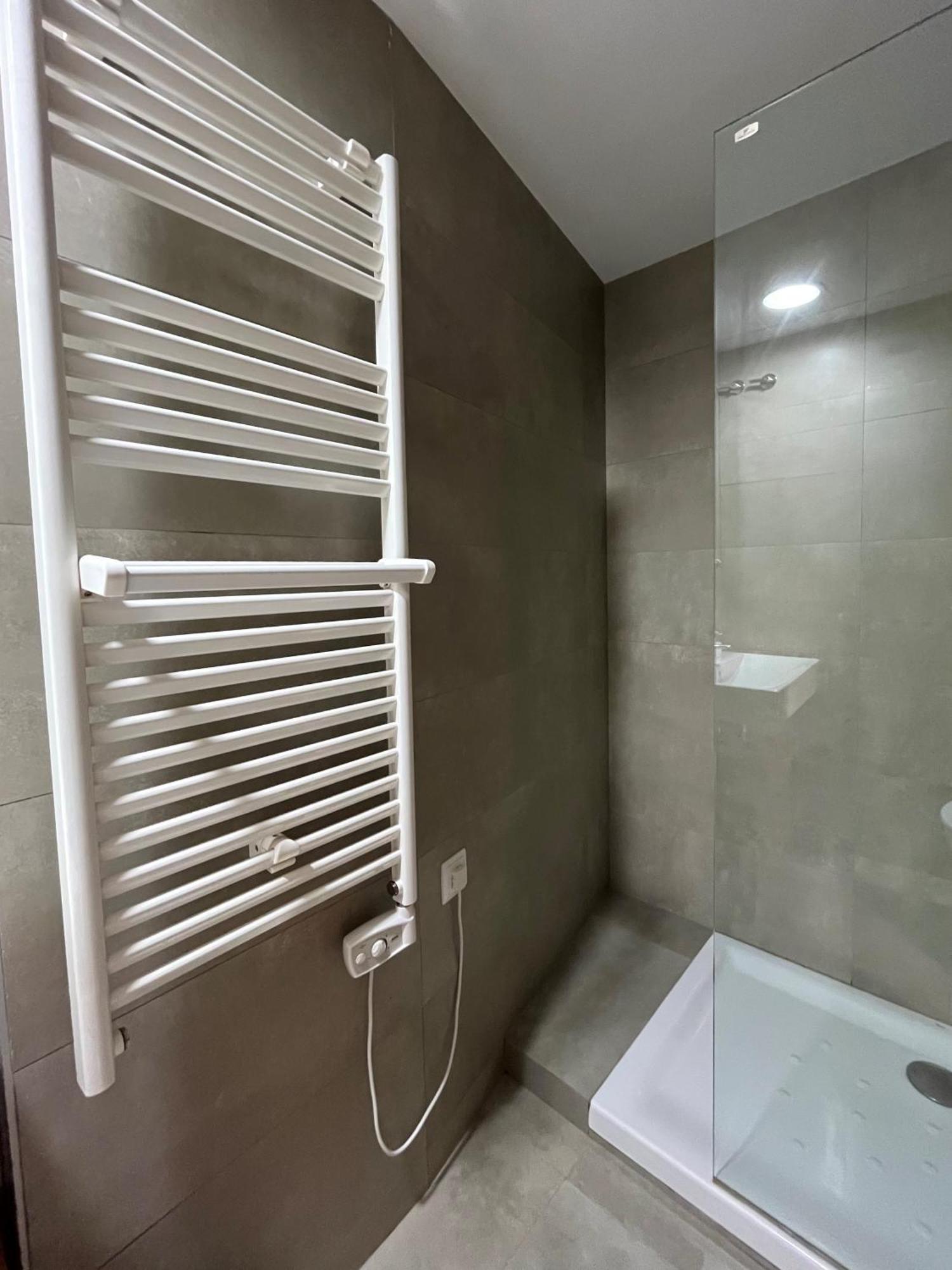 Casa Damian Del Baile Apartamentos Benasque Camera foto