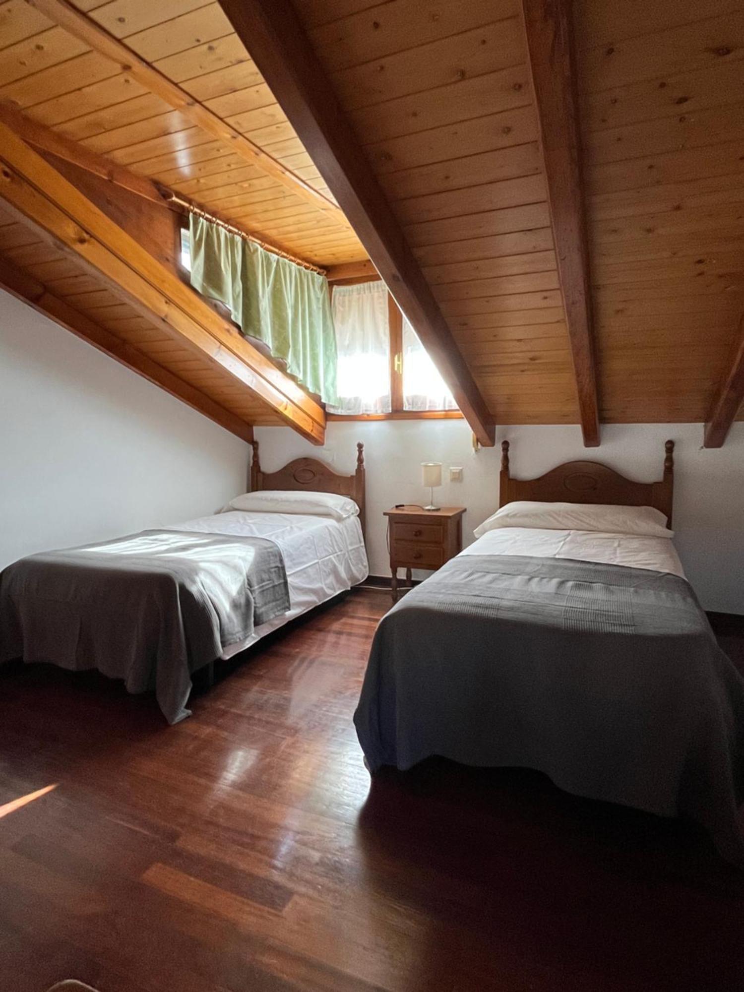 Casa Damian Del Baile Apartamentos Benasque Esterno foto